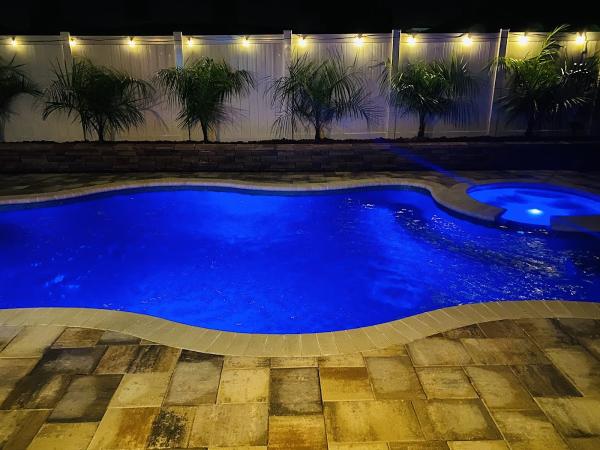 Hawaiian Island Pools Inc