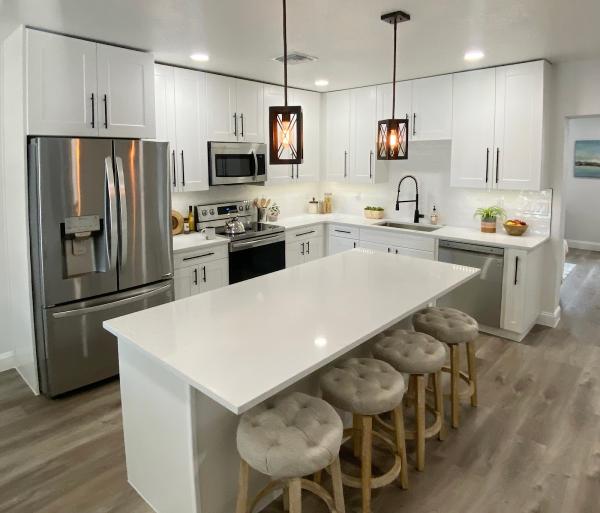 Euro Style Kitchen Cabinets and Vanity's. Escabinetry