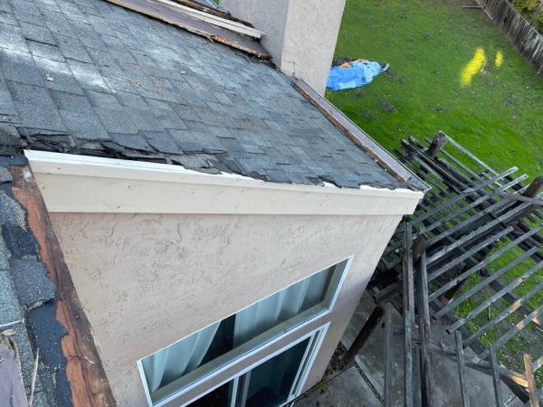 Pacific Coast Roofing Service