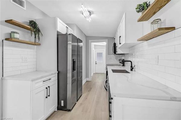 Davynsse Homes Inc
