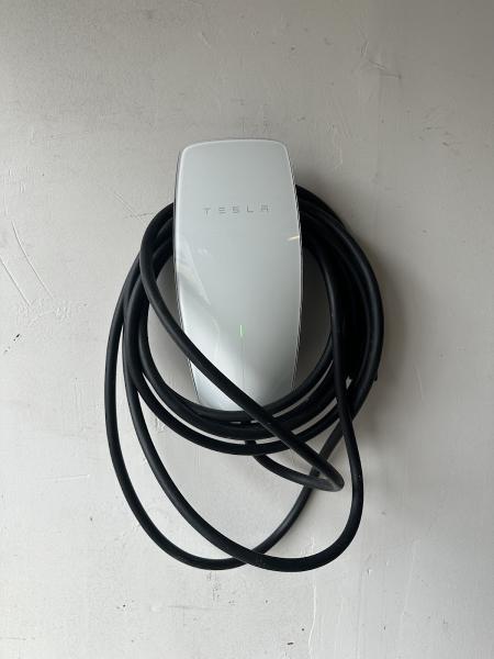 Charged Up Electric