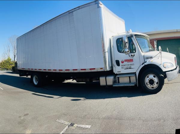 Estrada Pro Moving