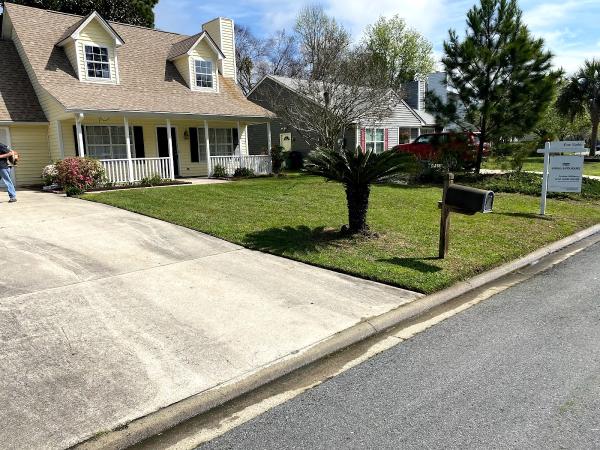 Matt's Lawn Care & Landscaping LLC