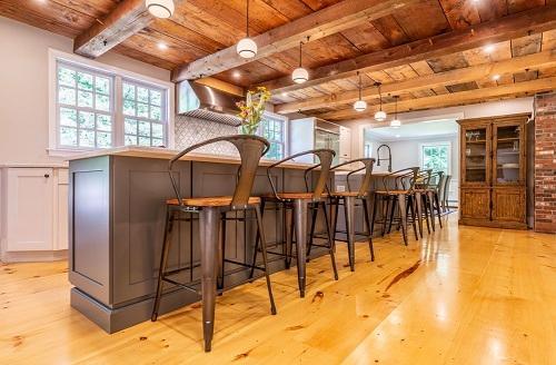 M & W Hardwood Floor Service