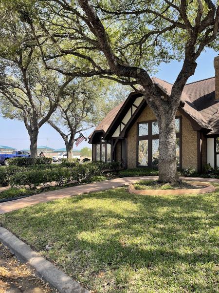 Trevino's Land Scaping and Lawn Care