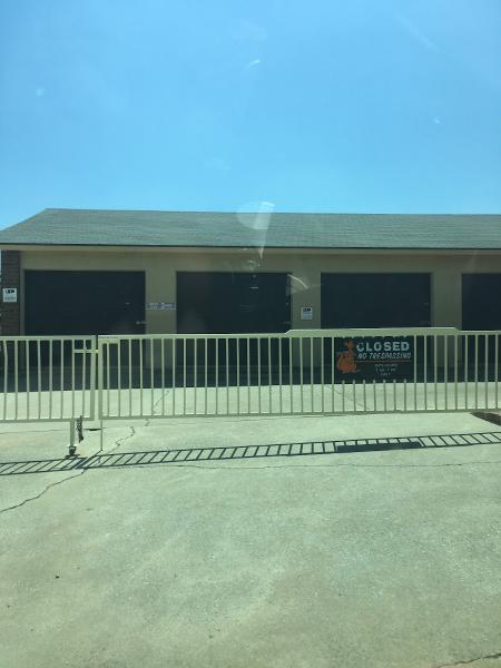 Hop & Lok Storage