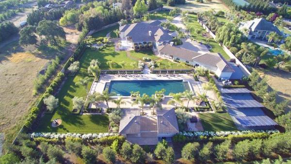 Simply Swim Pool Care and Repair