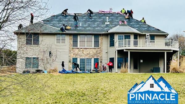 Pinnacle Roofing & Construction LLC