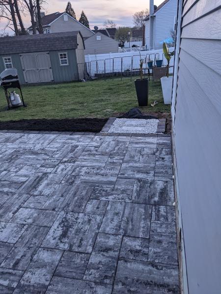 Scutro Fence & Deck