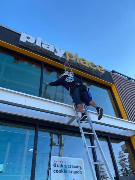 Primo Window Cleaning