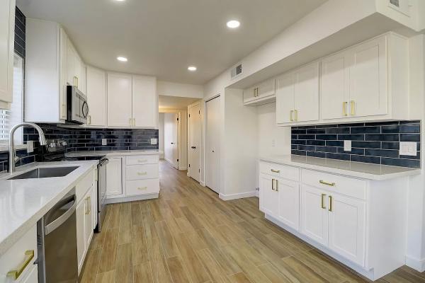 Diamond Kitchen & Bath Inc