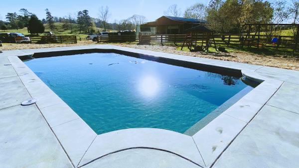 Nueva Vista Pools