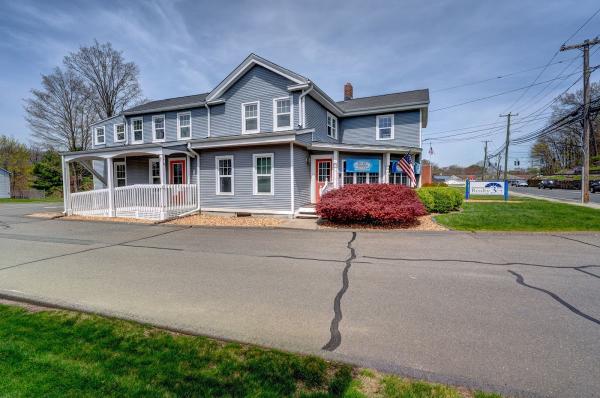 Realty 3 CT