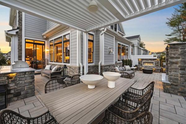 River Creek Builders