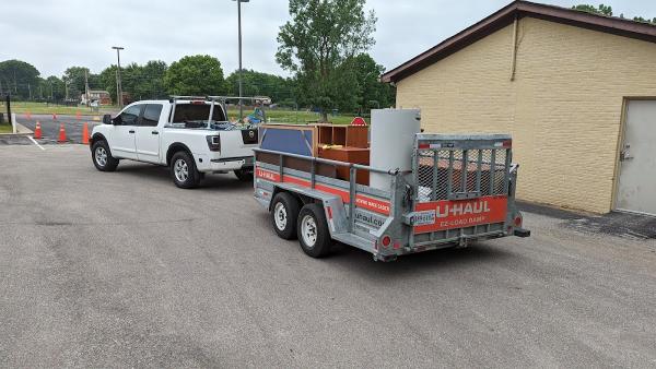 Jefs Hauling & Junk Removal