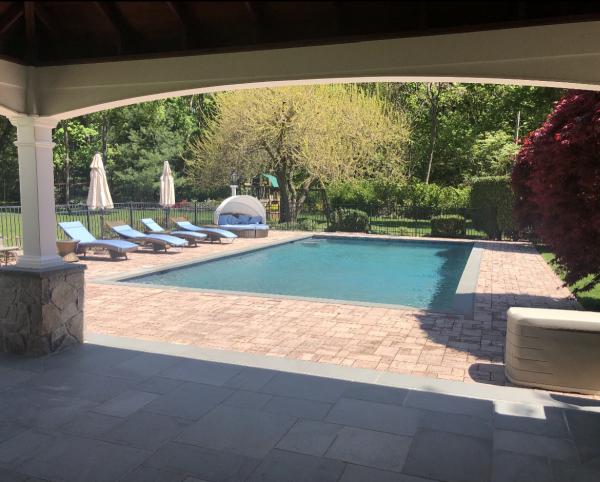 Gibbons Pools Inc.