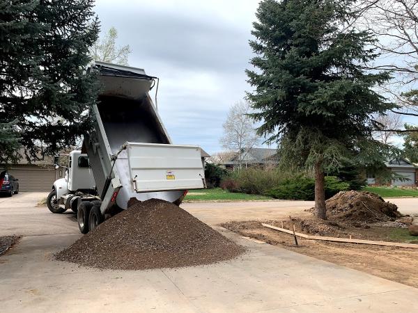 Bivens Trucking & Excavating