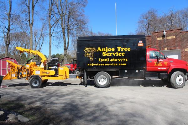Anjoe Tree Service