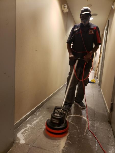 Clean~r~us LLC