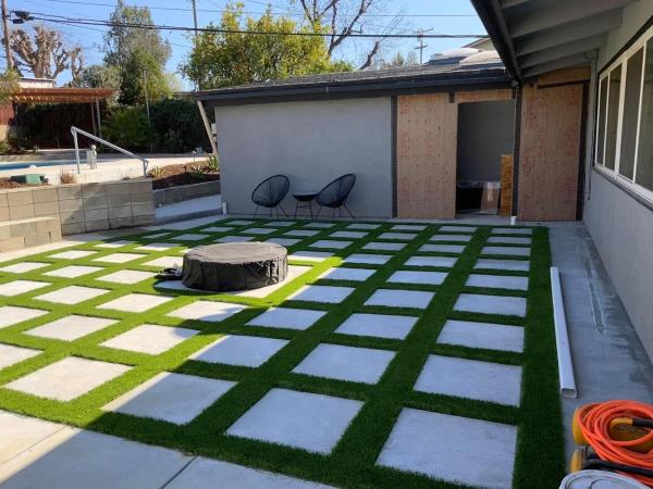 Js' Garden Works