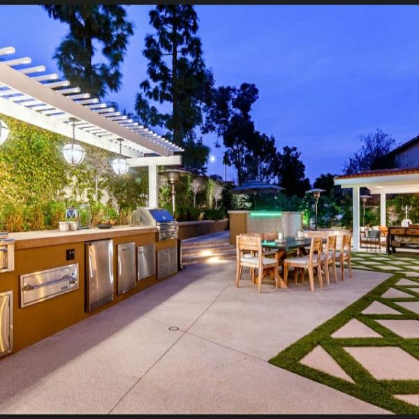 Picasso Pools