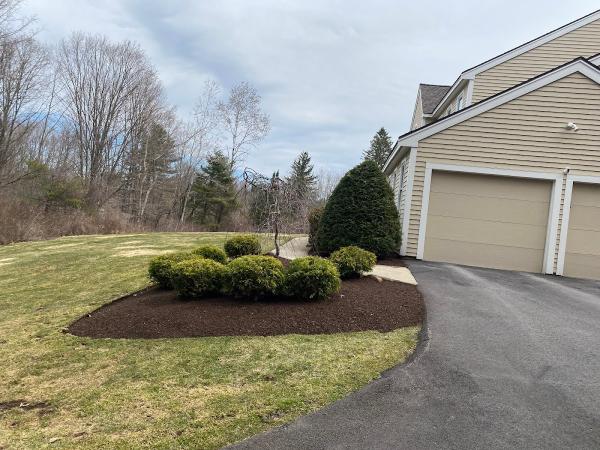 Ekstrom Lawn Care
