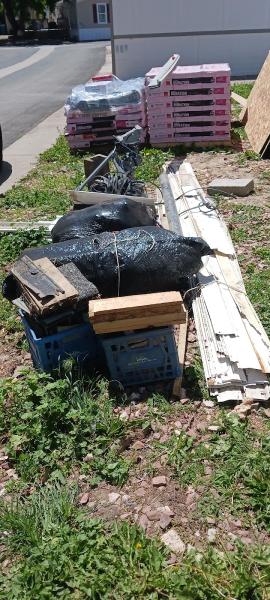 Clutter Trucker Junk Removal Denver