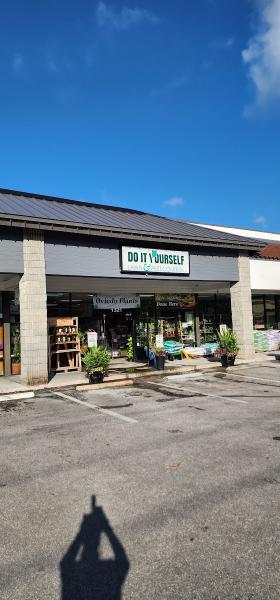 Do It Yourself Lawn and Pest & Oviedo Plants