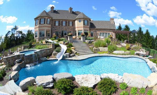 Monogram Custom Homes and Pools