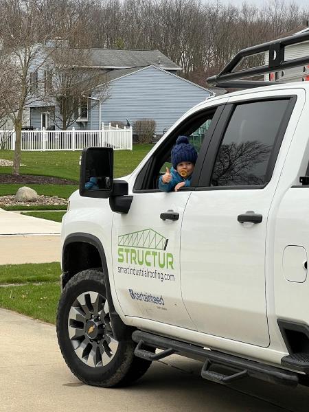 Structúr Commercial & Industrial Roofing & Maintenance