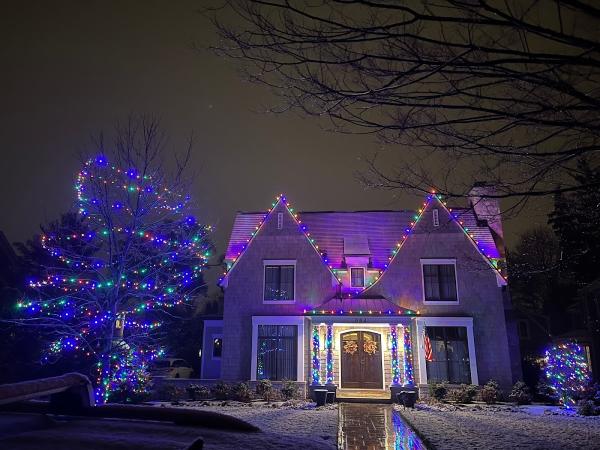 Maxteriors Exterior Lighting and Cleaning Services
