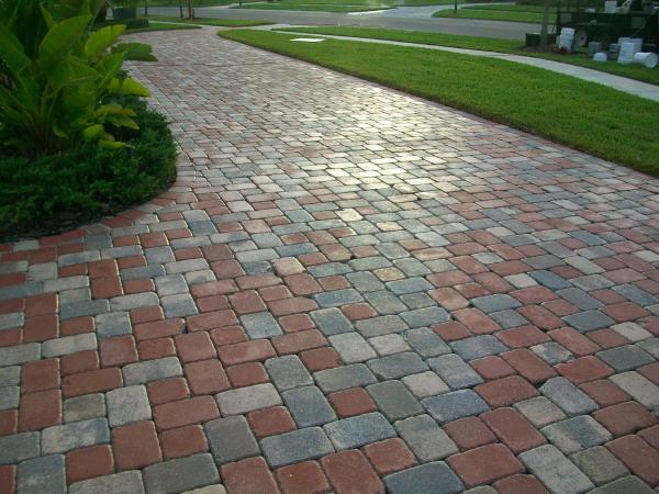 Tropical Paver Sealing