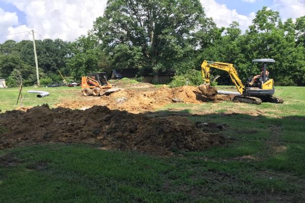 Little Mo's Excavating