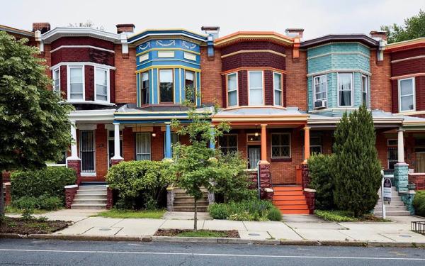 Astoria Charm