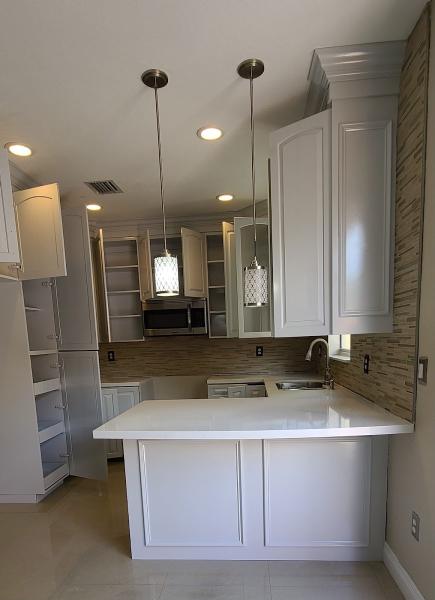 Miami Cabinet Painting