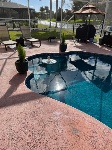 Horizon Pool & Patio