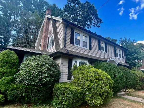 Supreme Gutters LLC