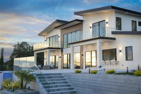 Benchmark Builders LLC