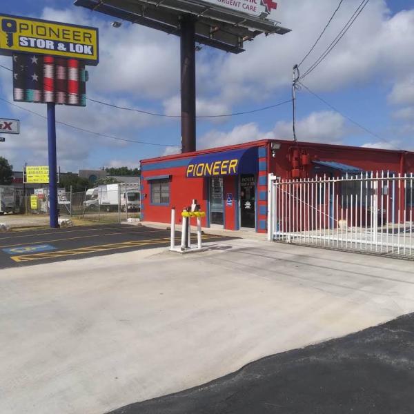 Pioneer Stor and Lok Self Storage