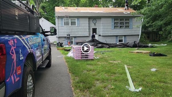 LA Roofing LLC