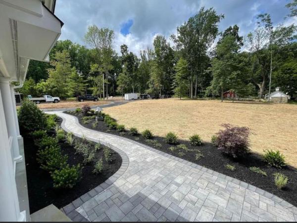 Absolute Paving & Masonry LI