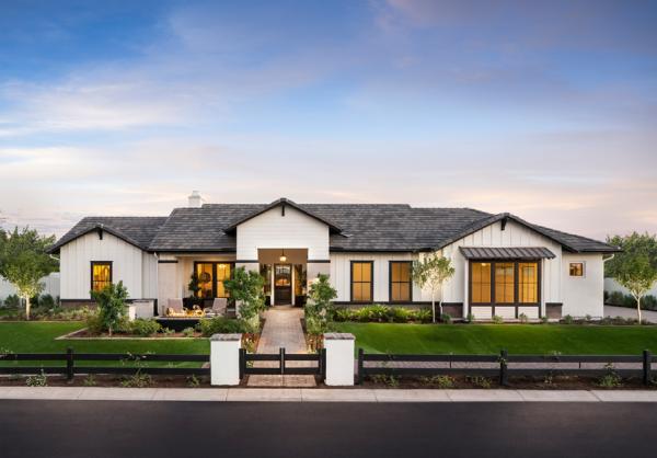 Katie Huffines Luxury Real Estate Agent