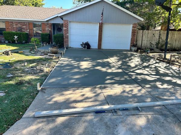 Level Up Construction & Services Llc.