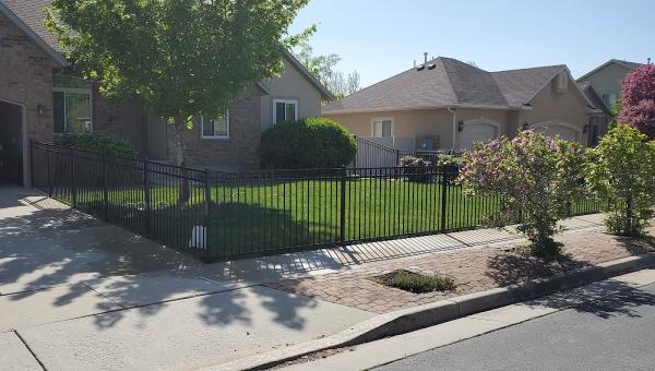 Singleton Fence