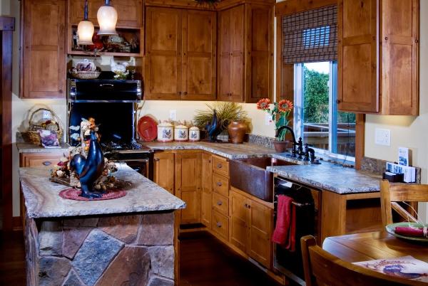 CL Woodworks & Custom Cabinets Inc.