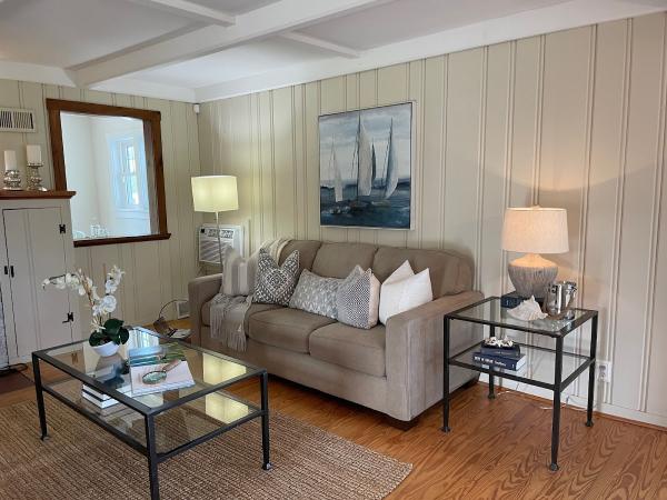 Wall to Wall Home Staging