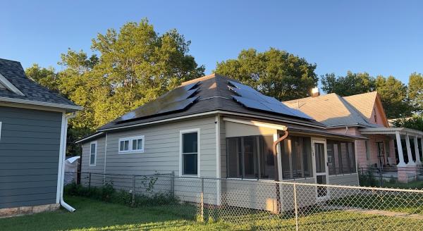 816 Solar Pro