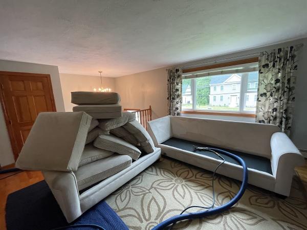 Carpet & Upholstery Cleaning Inc