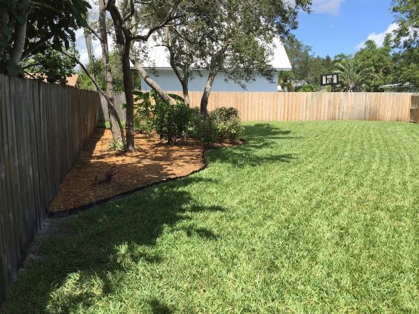 Pro Green Lawn Spray Inc