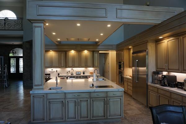 Amos Tile LV